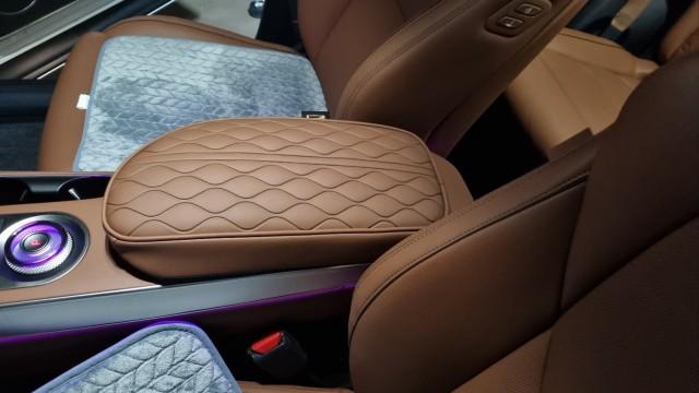 Luxury Quilted Design for Genesis Armrest
