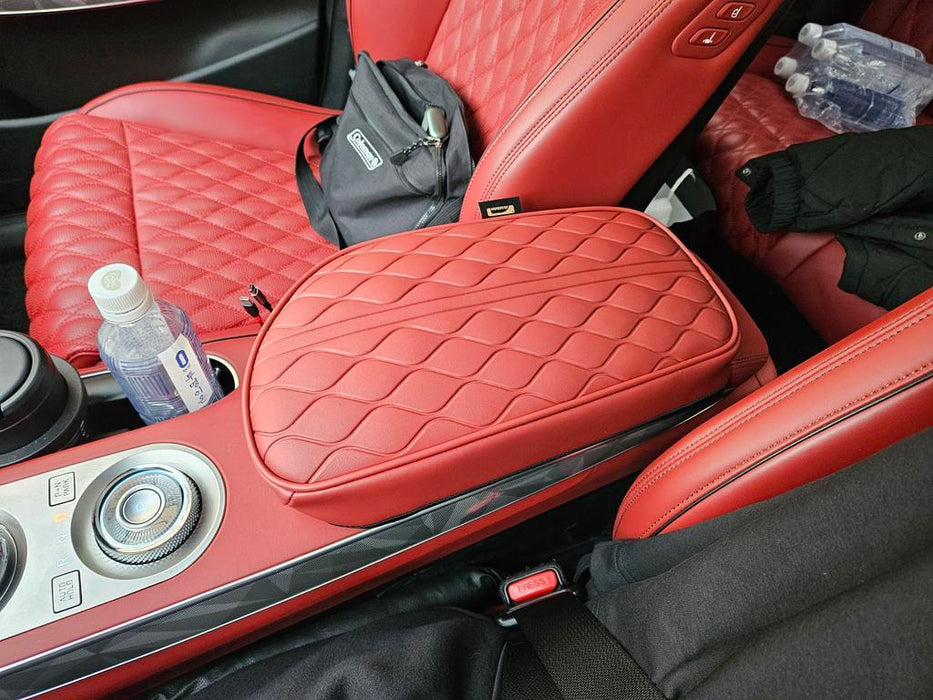 Luxury Quilted Design for Genesis Armrest